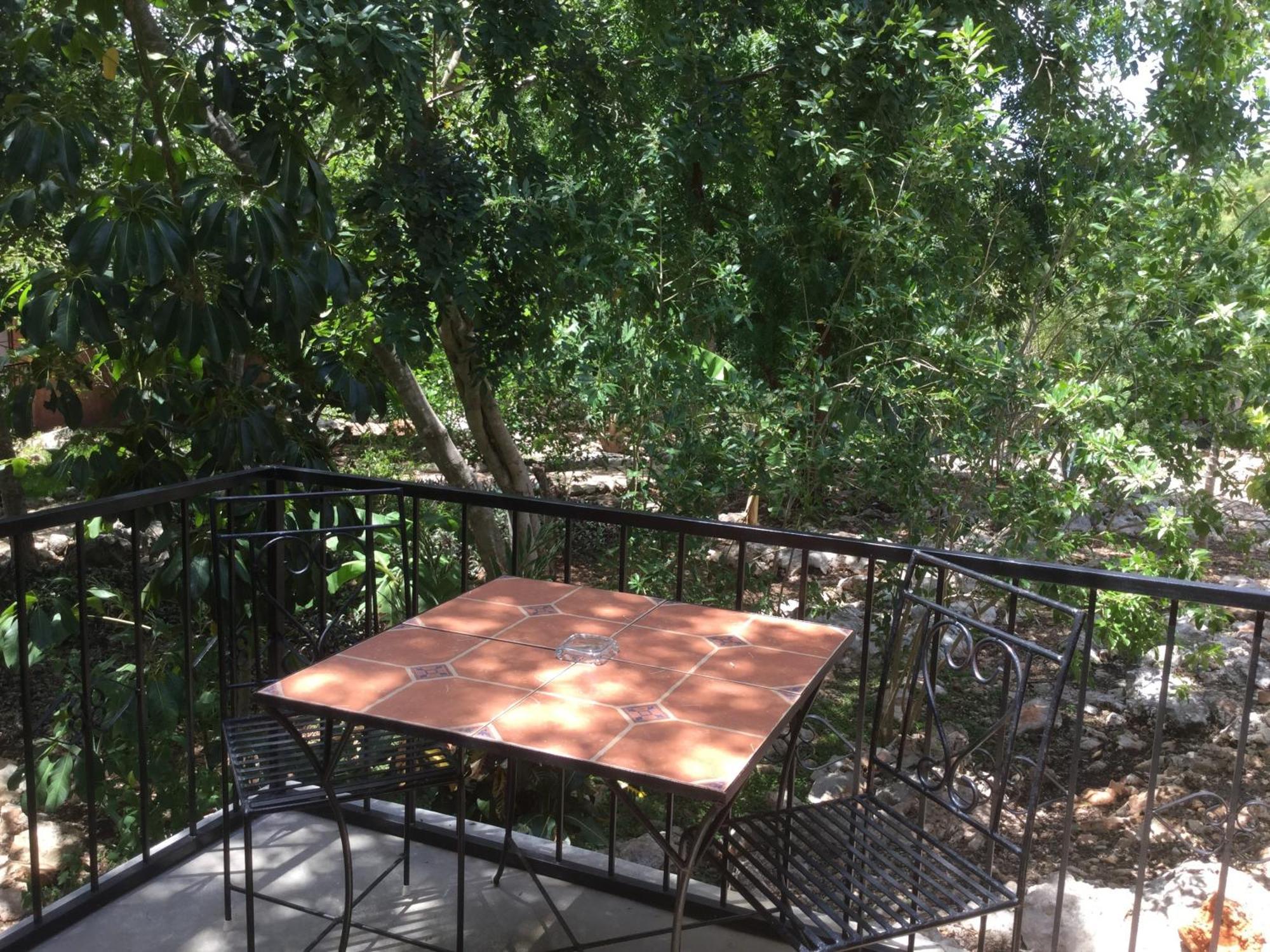 The Pickled Onion And Restaurant Uxmal Bed & Breakfast 3*
